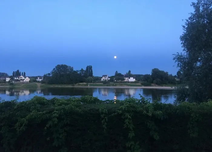 : Maison Vue Loire 度假居 *