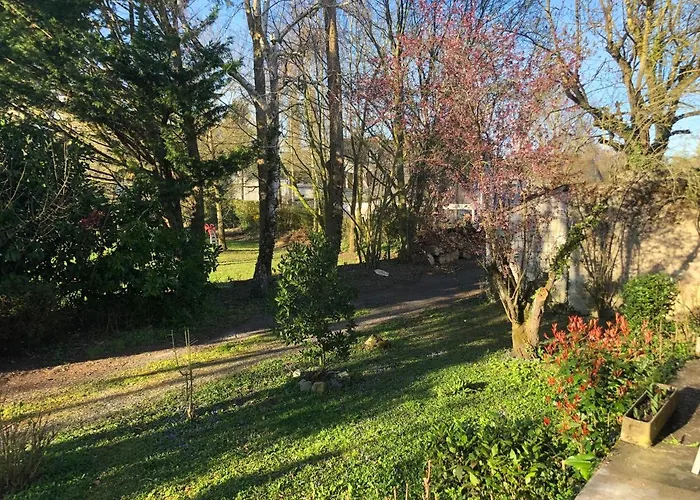 : Maison Vue Loire * Behuard