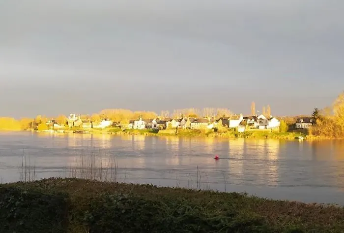 : Maison Vue Loire 度假居 *