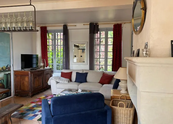 : Maison Vue Loire * Behuard